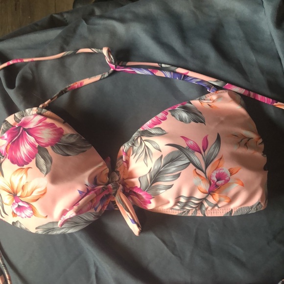 Ardene bathing suit top size large bottoms size xs - Picture 2 of 4